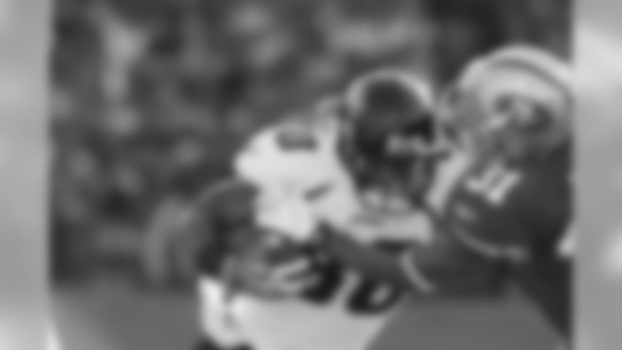 80 Mike Thomas