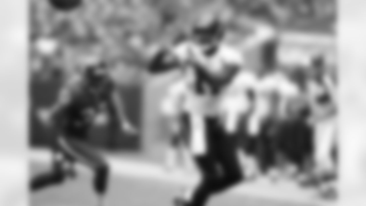 11 Mike Sims-Walker