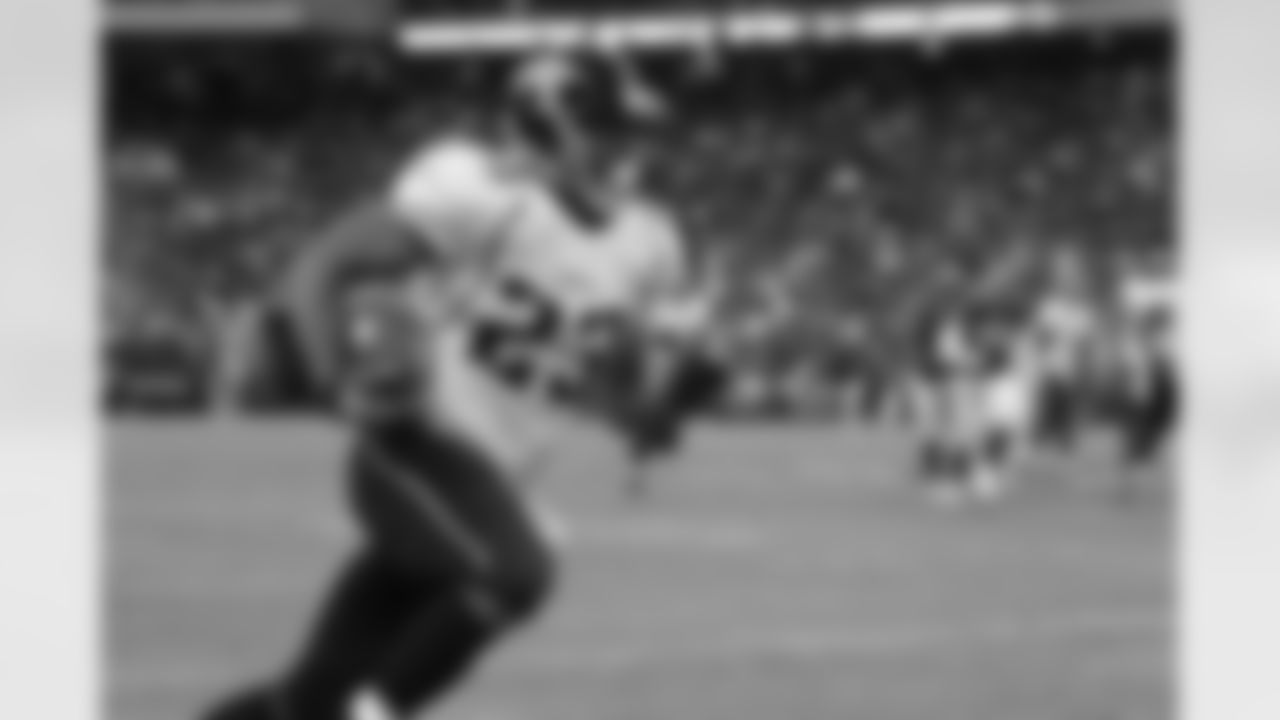 23 Rashad Jennings