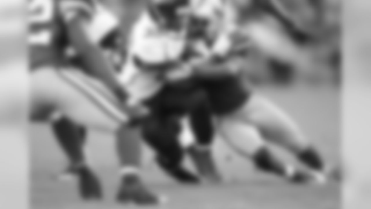 32 Maurice Jones-Drew