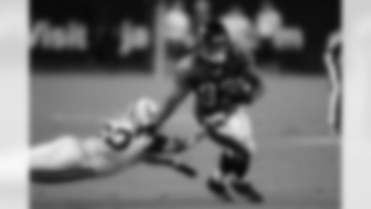 32 Maurice Jones-Drew