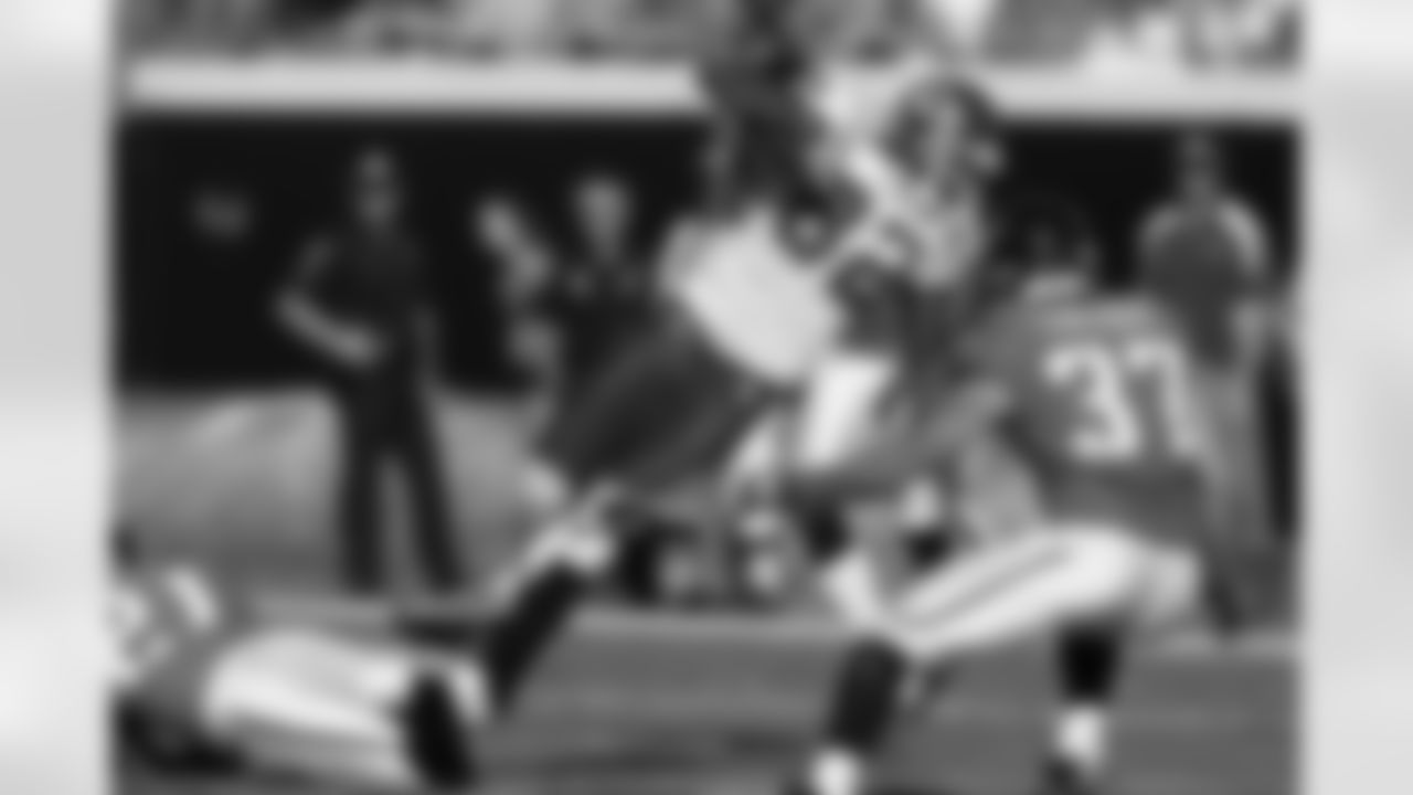 37 Sean Considine