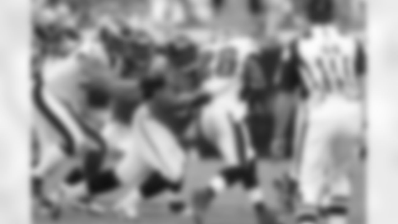 96 Terrance Knighton