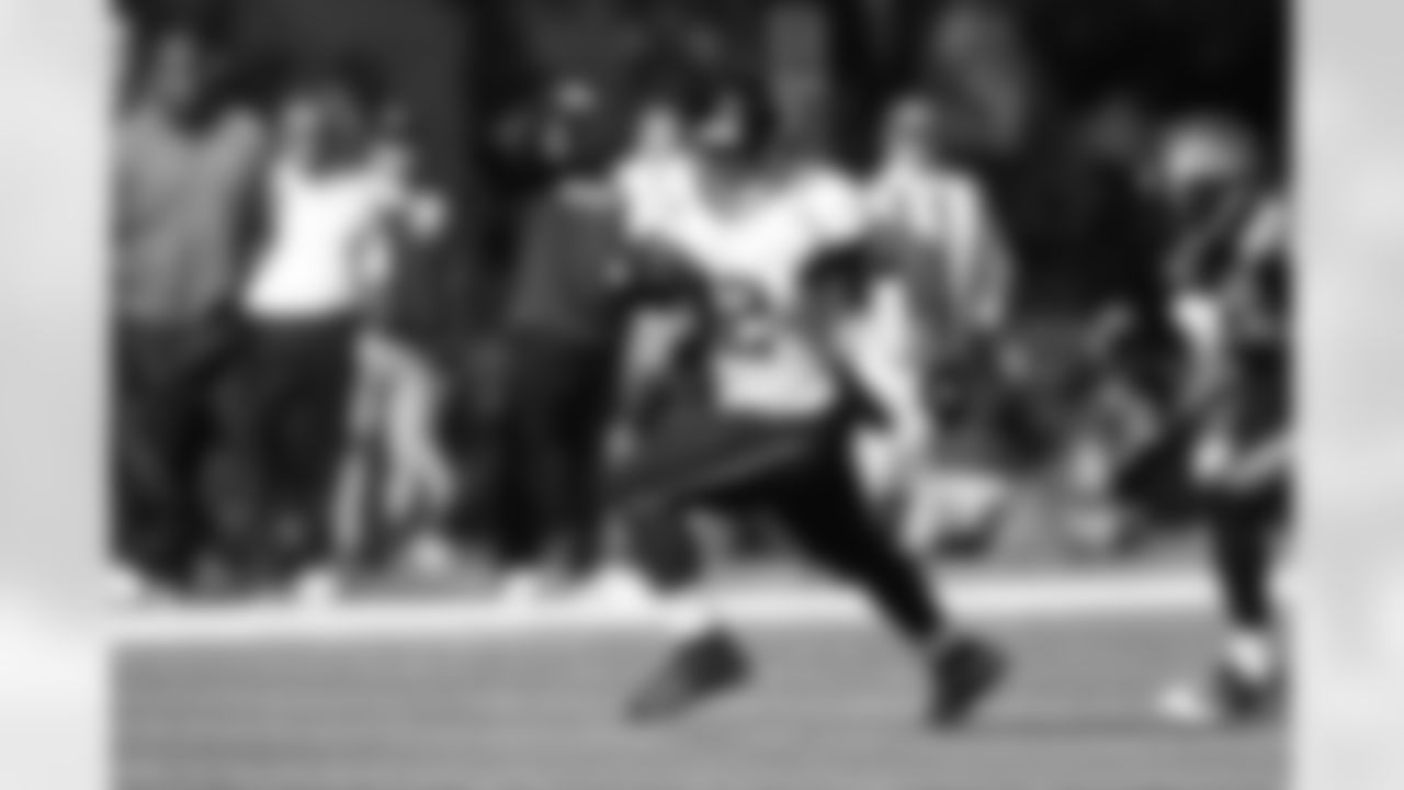 32 Maurice Jones-Drew