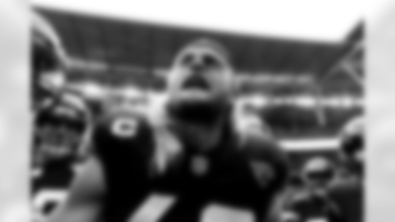 Jacksonville Jaguars vs. Atlanta Falcons
S Andrew Wingard (42)