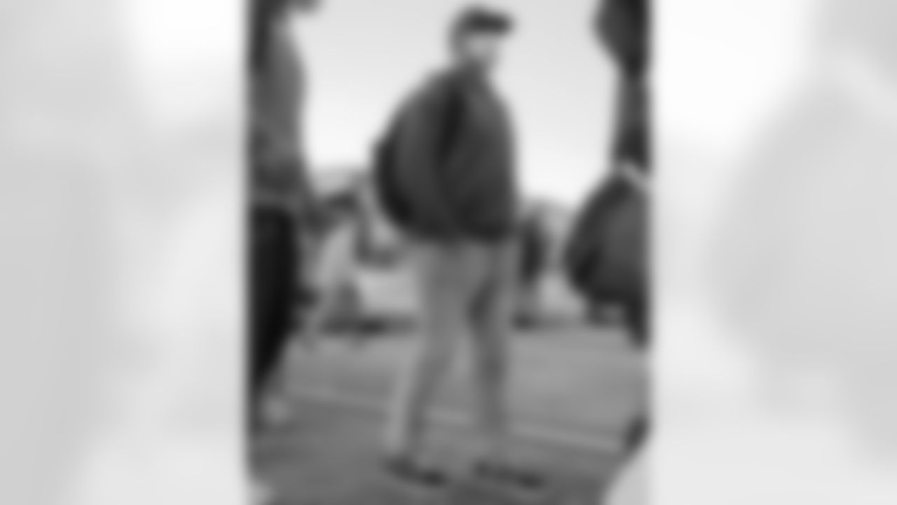 JAXvsMIN - Arrival Photos - -03