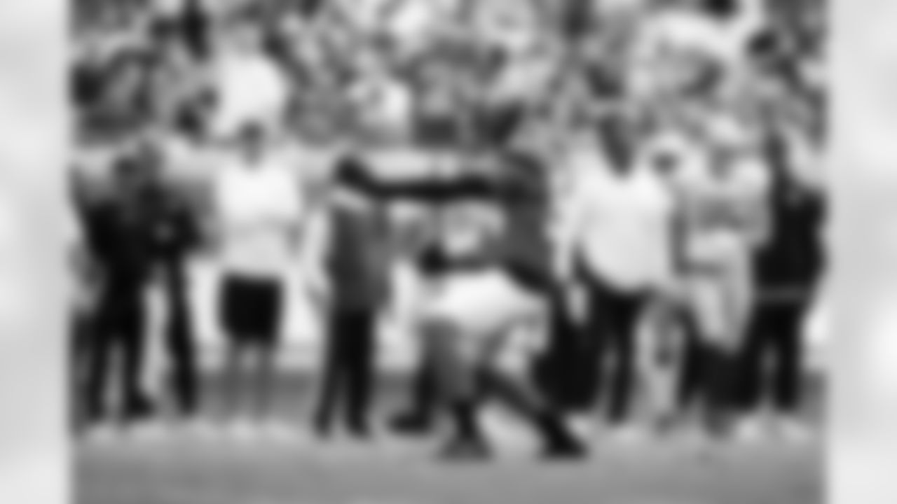 2021_1121_49ers_Home_1195