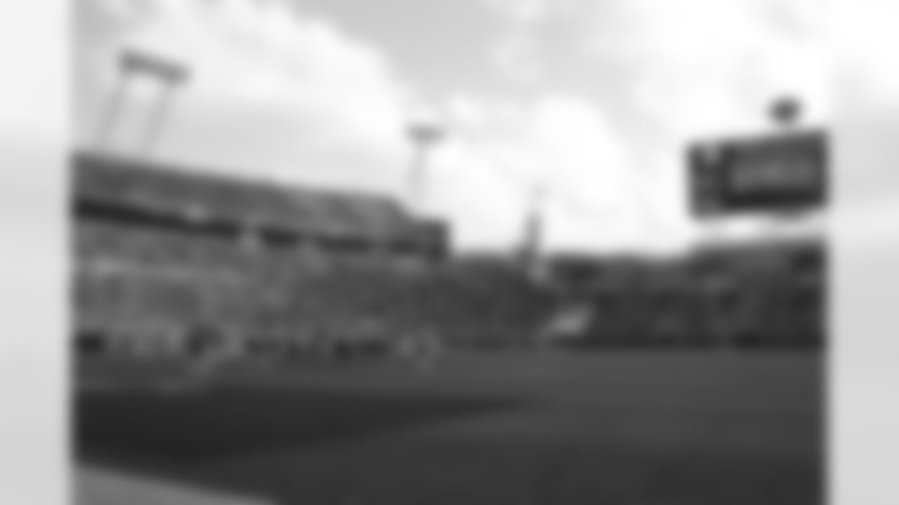 Jaguars vs. Chiefs - Game 8