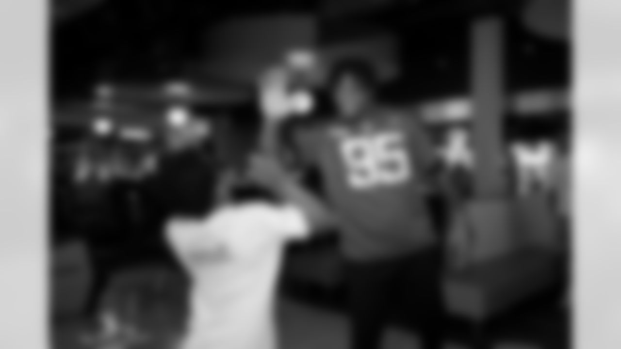 2022_1018_CrucialCatchBowling_052