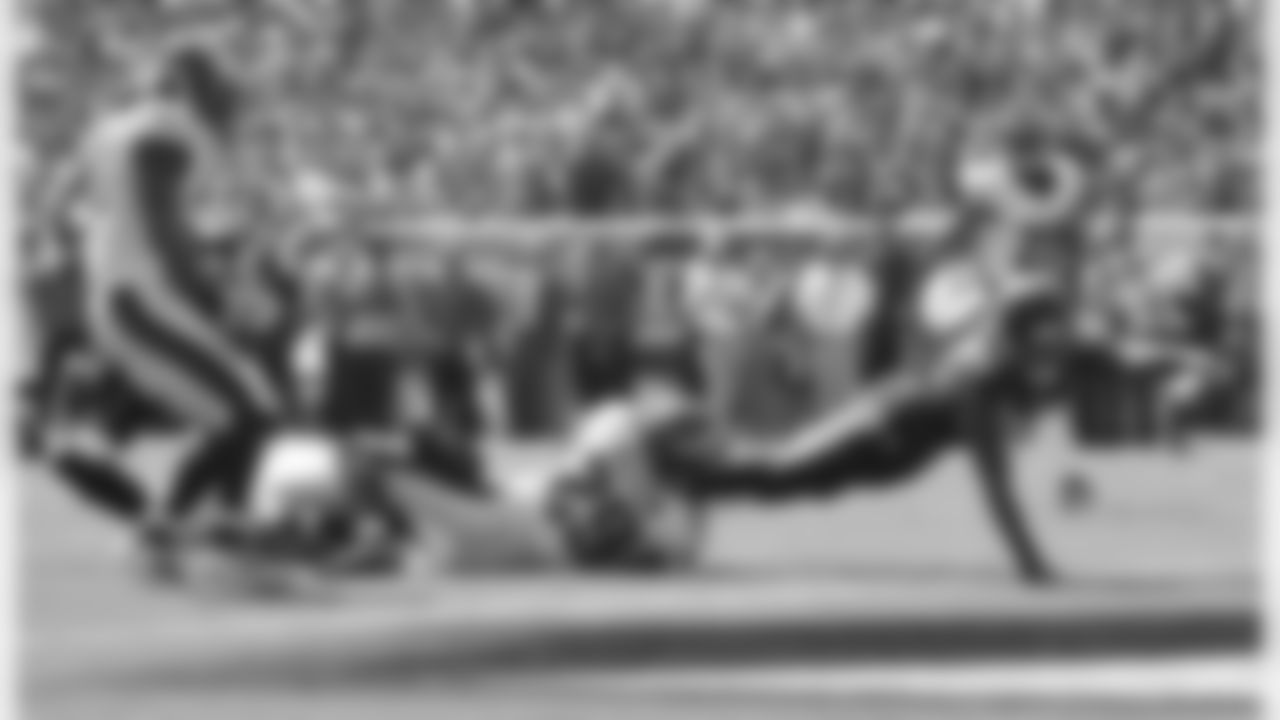 Allen Hurns had a record-breaking start to his career against the Eagles.