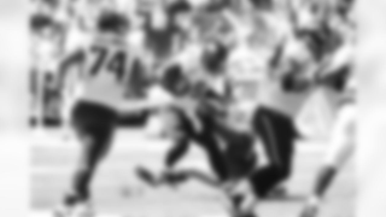 74 Maurice Williams, #9 David Garrard