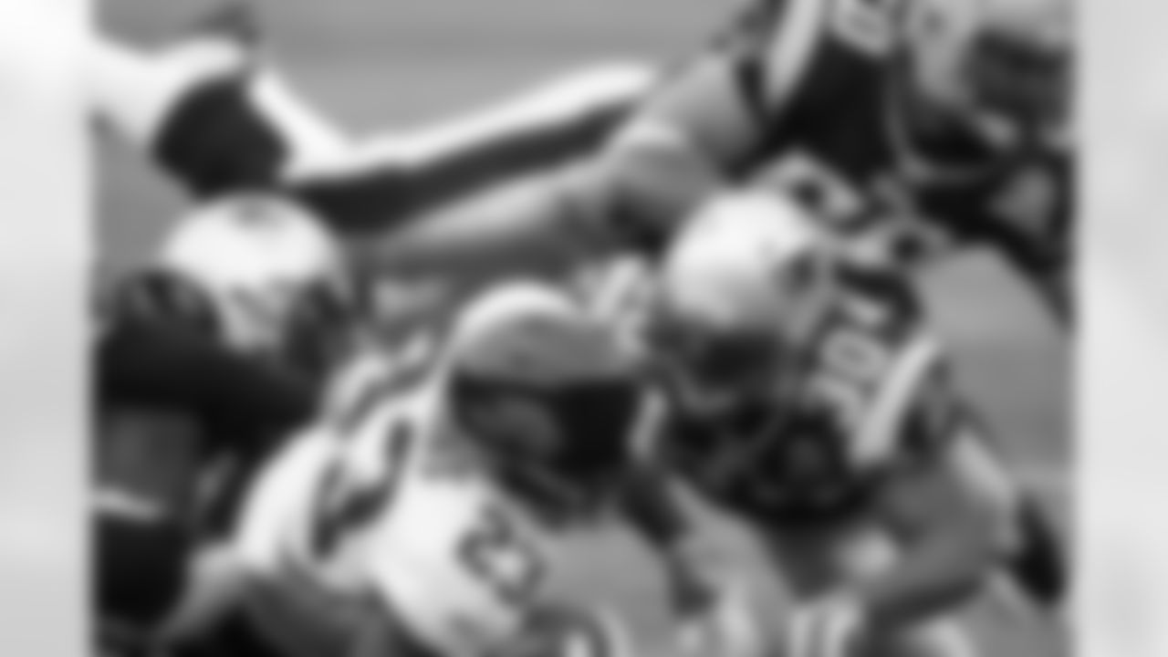 23 Rashad Jennings