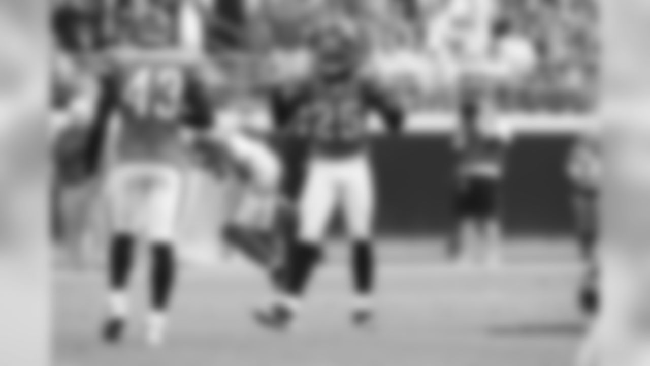 43 Gerald Sensabaugh, #25 Reggie Nelson