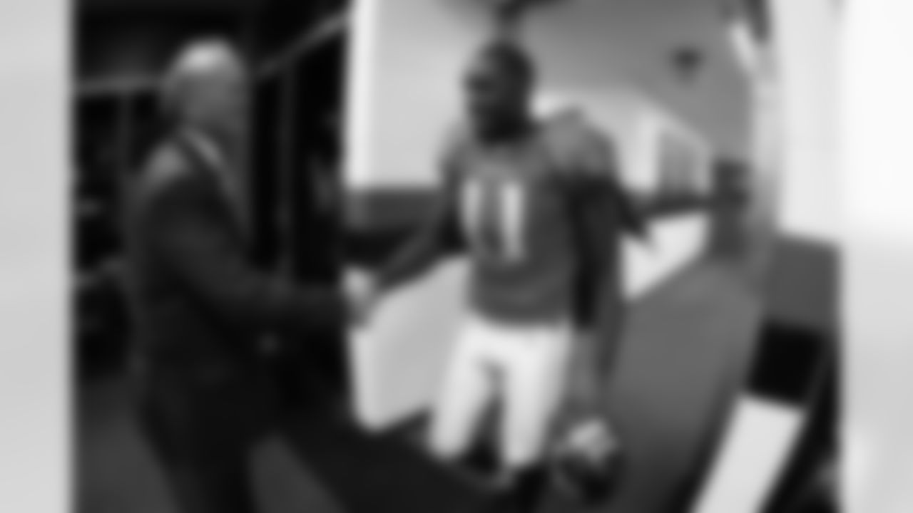 11 Mike Sims-Walker