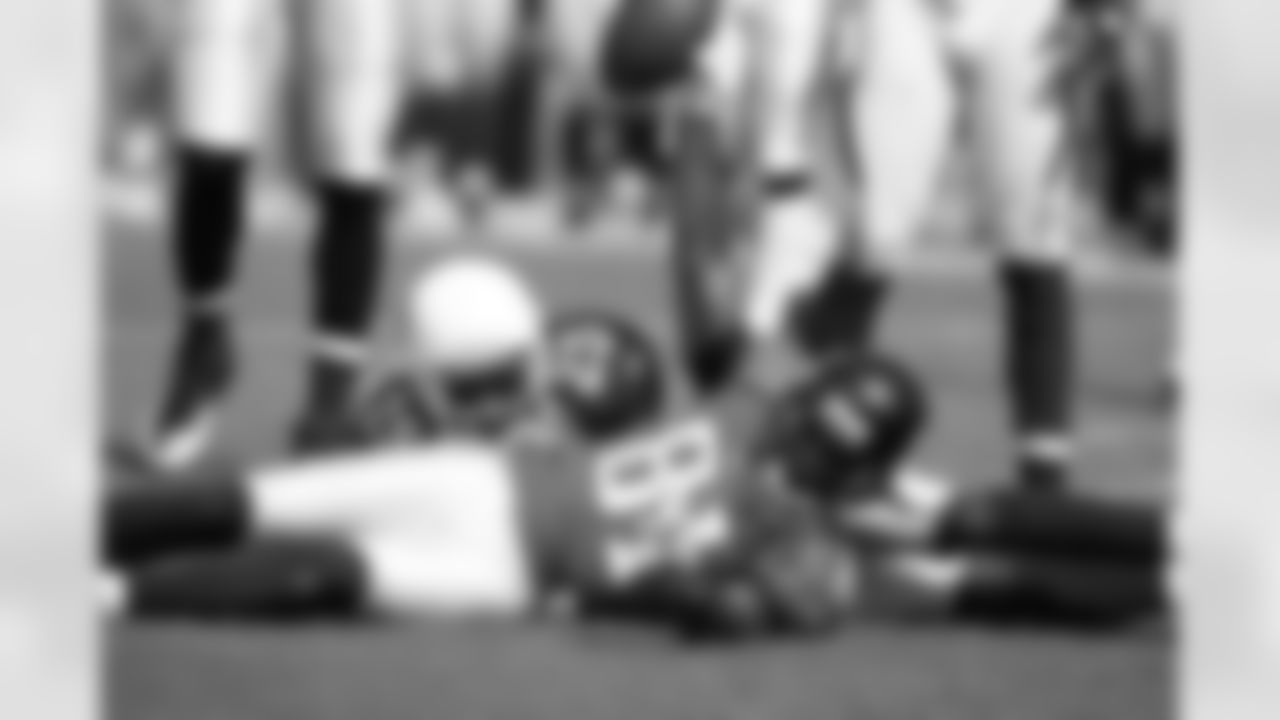 81 Torry Holt