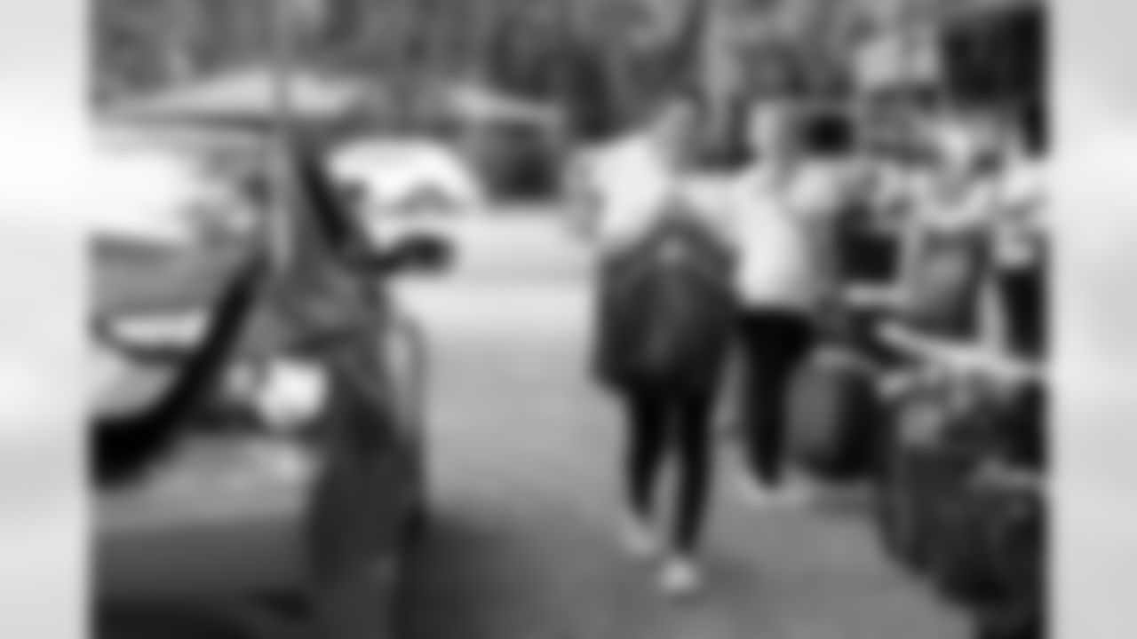 2022_0917_HHMFoodDistribution_038