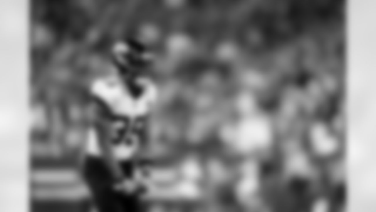 Jacksonville Jaguars vs. Indianapolis Colts
WR Jamal Agnew (39)
