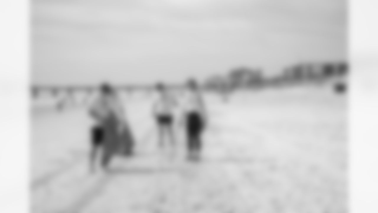 2023_0419_BeachCleanup_29