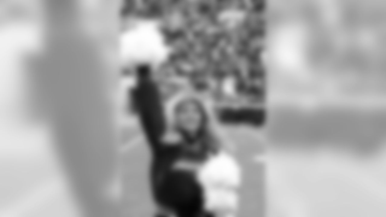 2010 Season - Redskins vs. Jaguars (ROAR)