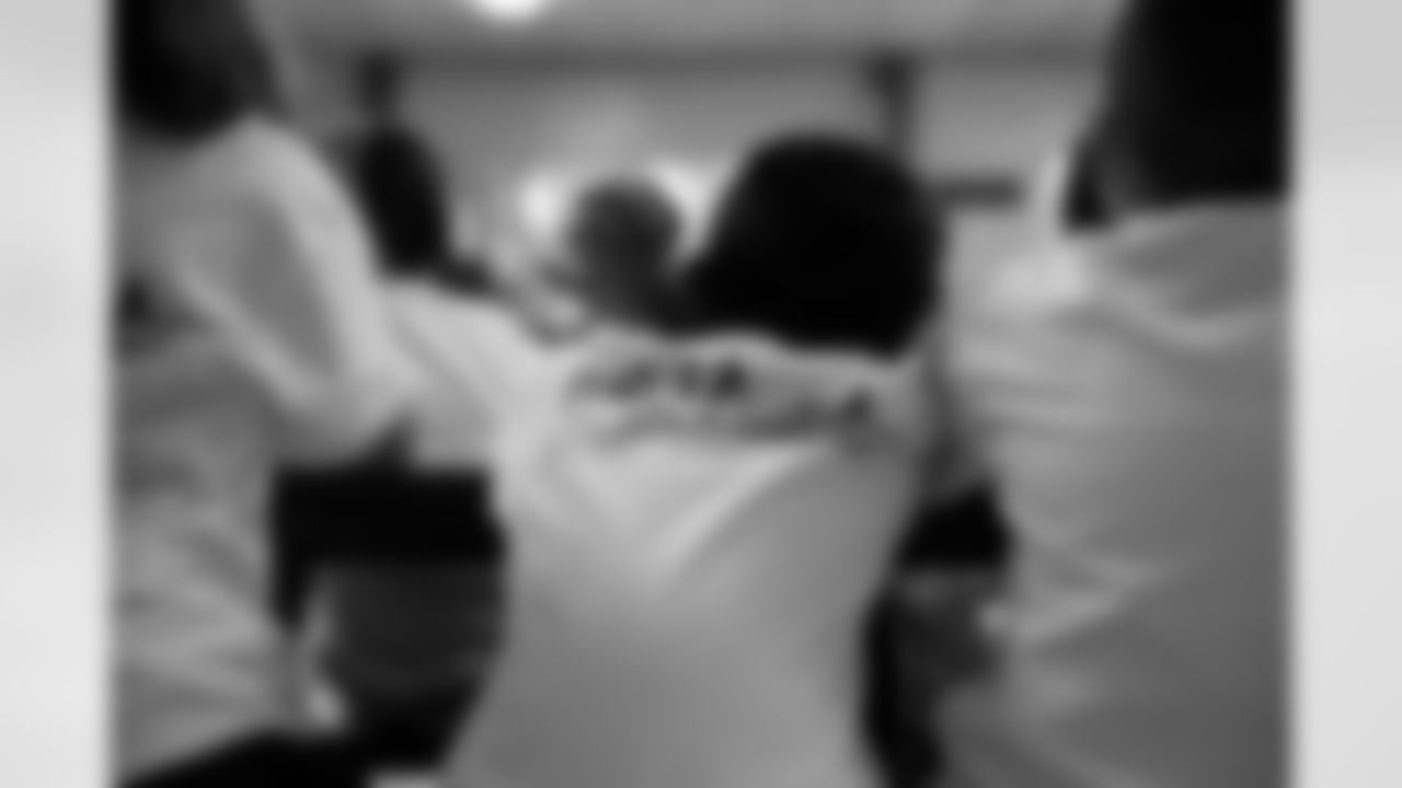 2022_HispanicHeritageSchoolVisit-14