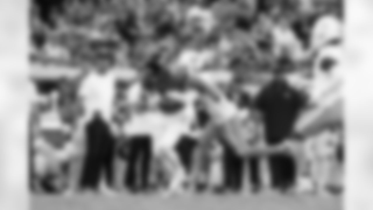 Jacksonville Jaguars vs. Miami Dolphins
TE Luke Farrell (89)