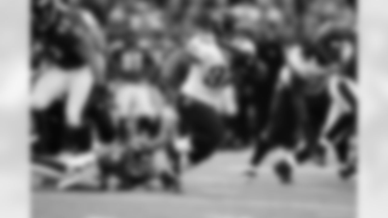 32 Maurice Jones-Drew