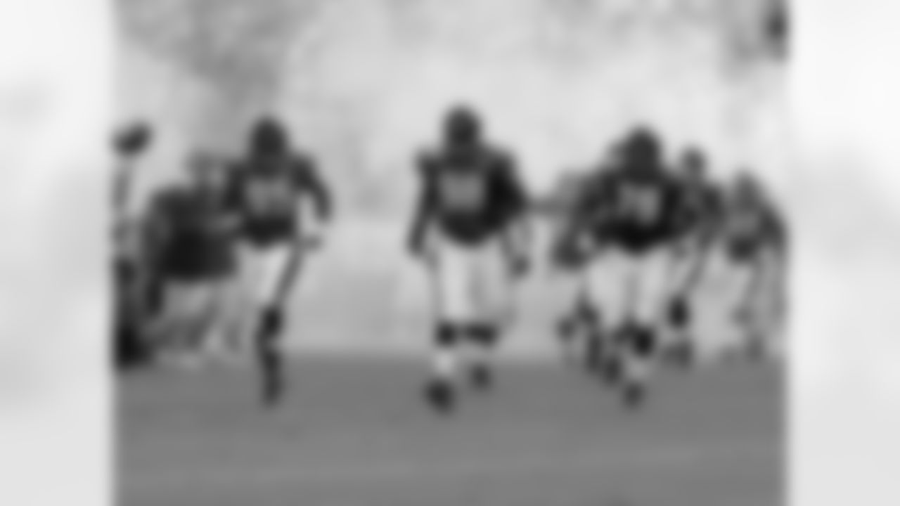 95 Paul Spicer, #98 John Henderson, #79 Tony Pashos