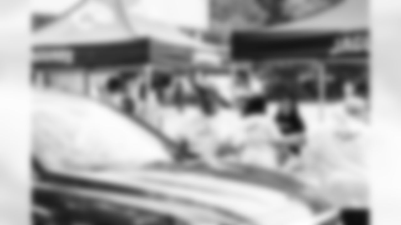 2022_0917_HHMFoodDistribution_057