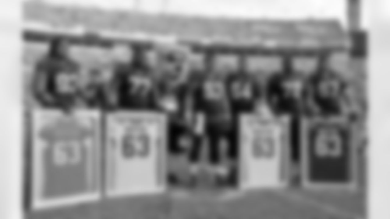 Brad Meester was honored by the Jaguars following his final home game, a Week 16 battle with the Titans.