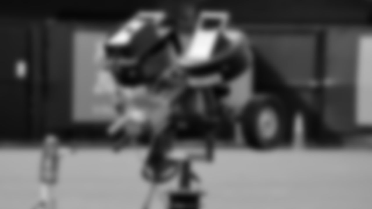 Helps emulate kickoffs, punts and passes for returners and receivers to work on their catching ability.
