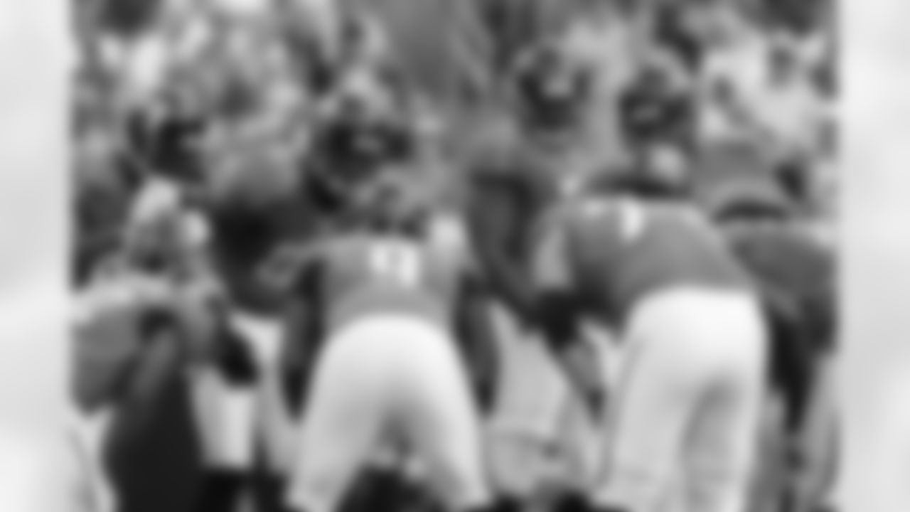 81 Torry Holt, #32 Maurice Jones-Drew, #89 Marcedes Lewis, #9 David Garrard, #73 Eben Britton, #77 Uche Nwaneri, #75 Eugene Monroe, #67 Vince Manuwai