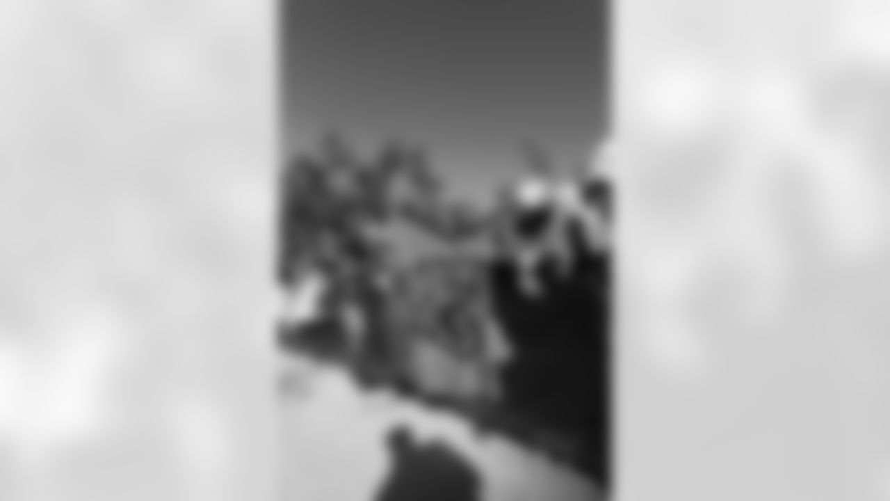 Jacksonville Jaguars Player Send Off Khalifa Dieye All Rights Reserved -3002