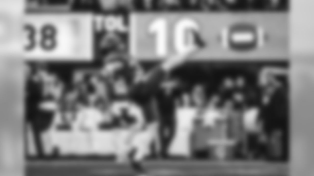 E_SNY_6808