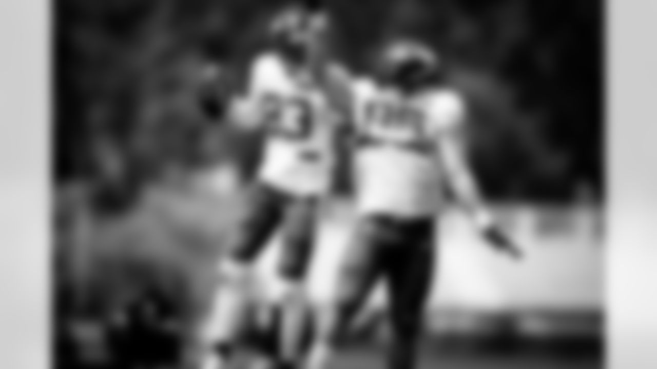 Josh Malone & Trevon Wesco