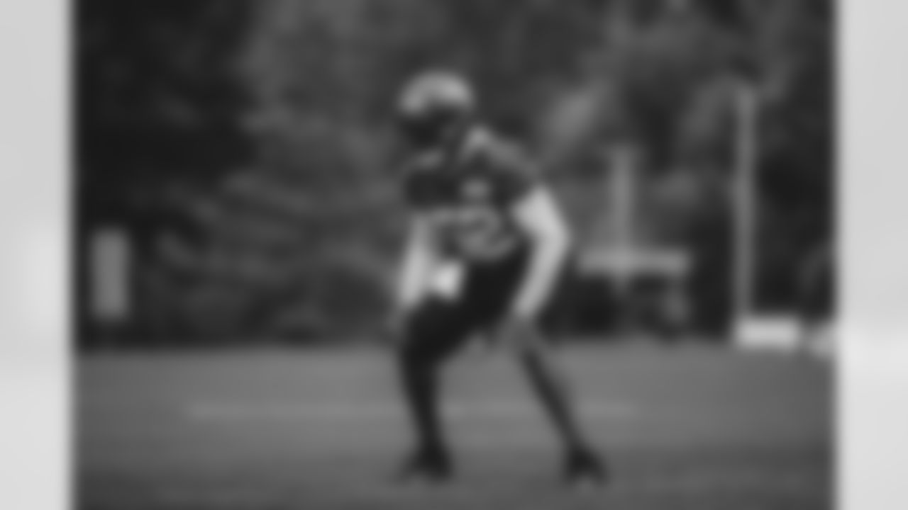 LB Jarrad Davis