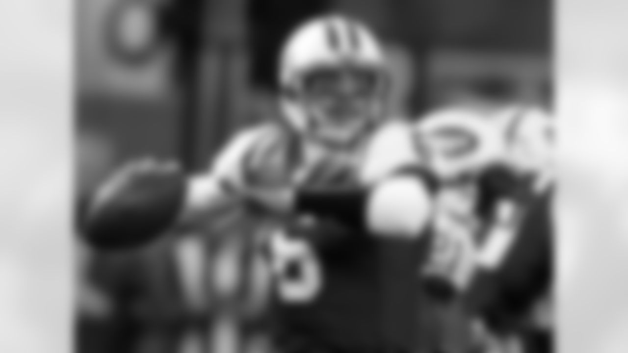 2010 Week 11 Jets vs Texans Game Photos