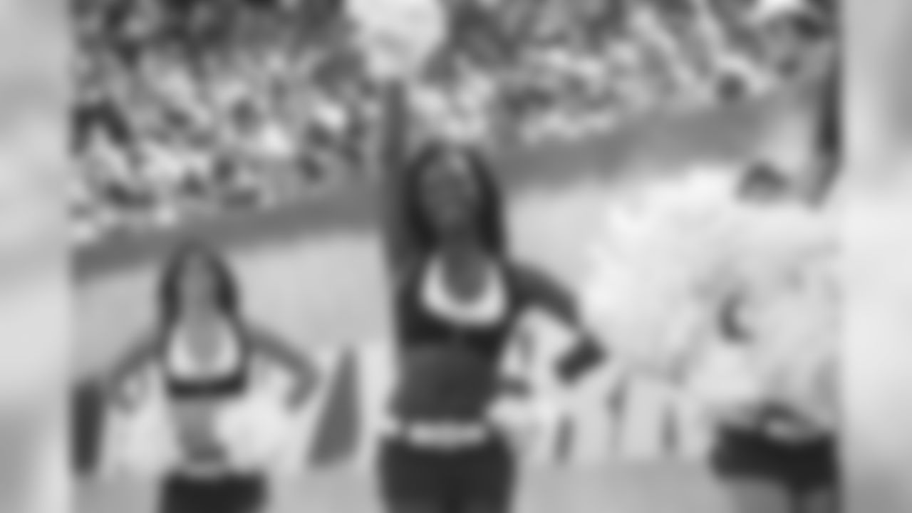 New York Jets Flight Crew: Jets vs Jaguars