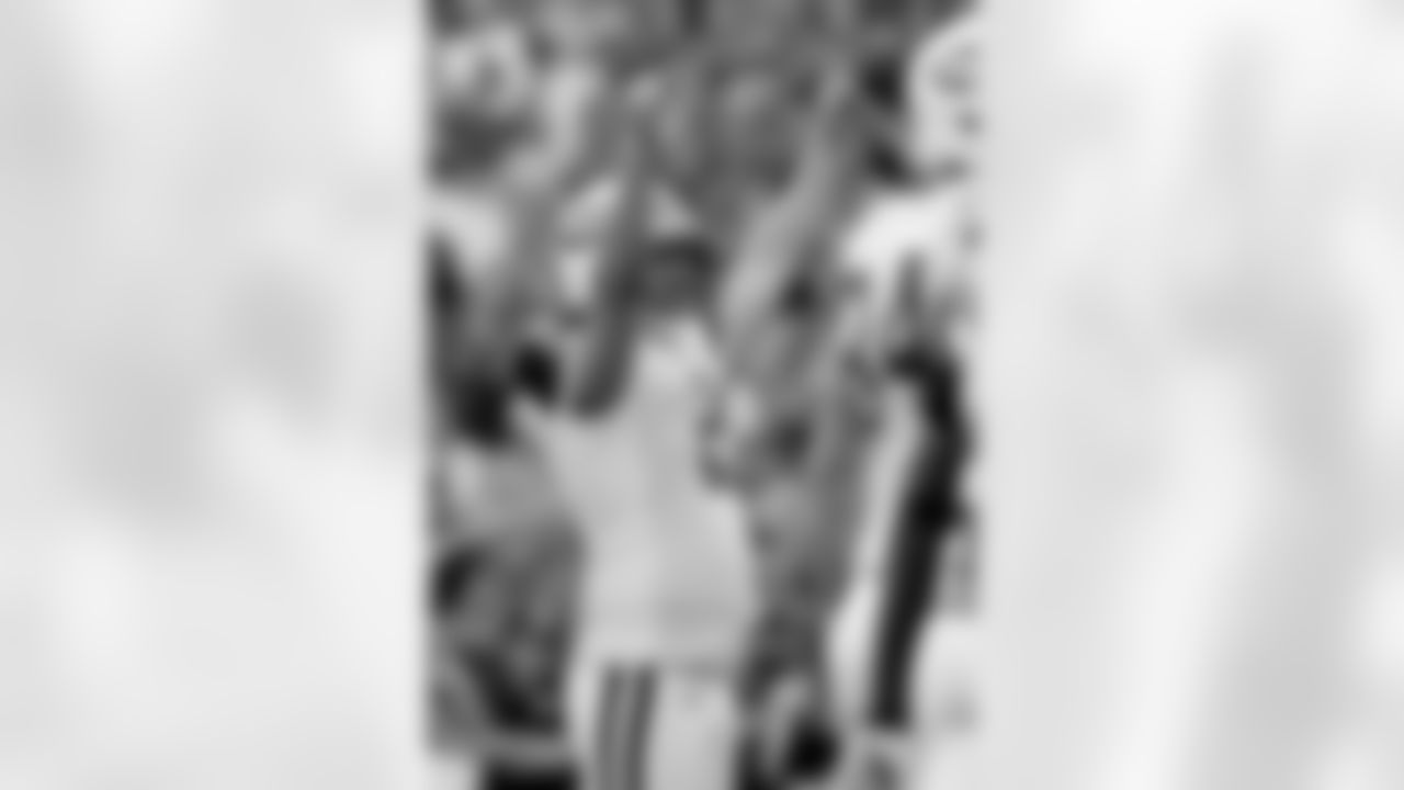 Nick Folk Photos