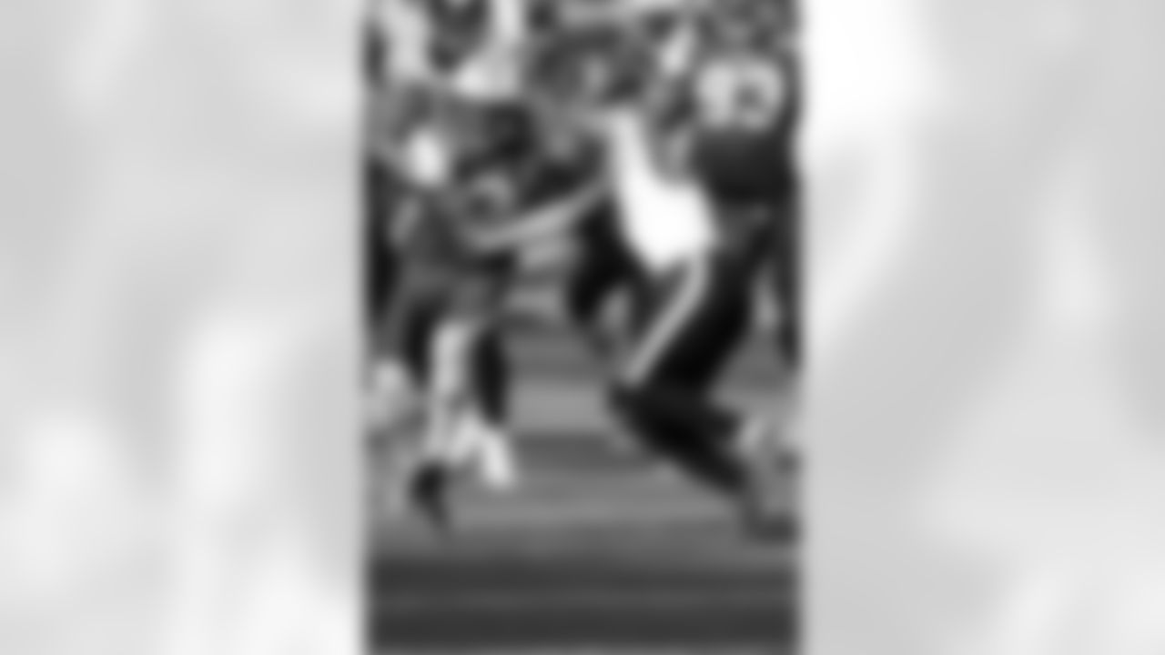 2010 Week 11 Jets vs Texans Game Photos