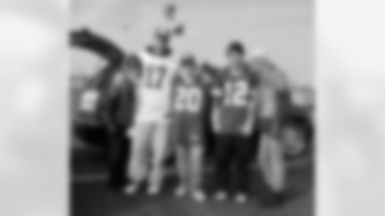 2010 Week 8 Jets vs Packers Fan Photos