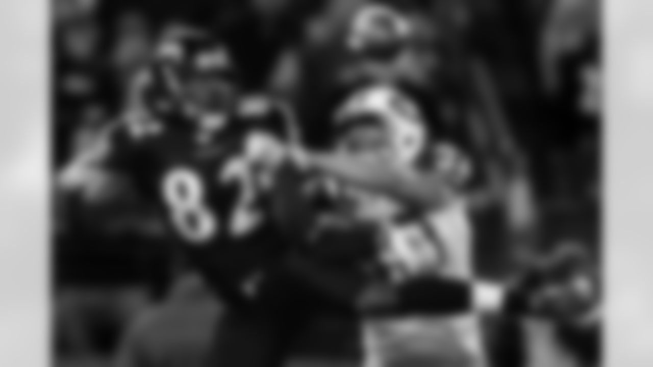 2011 Regular Season Week 4 Jets at Ravens Game Photos