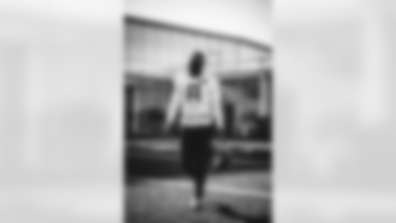 E_SNY_1668