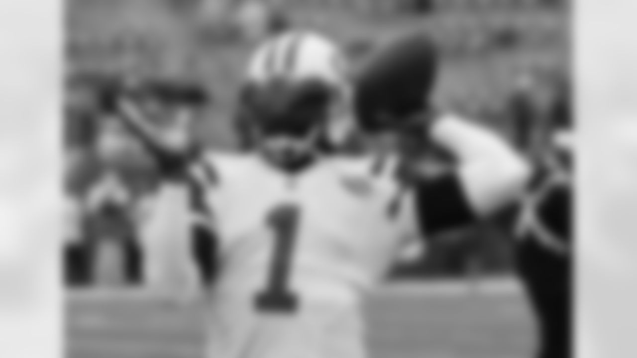 Vick, the greatest running QB in NFL history, came to the Jets from the Eagles a year ago. He made three midseason starts, going 1-2 with the highlight a drought-stopping 20-13 home conquest of the playoff-bound Steelers in November.