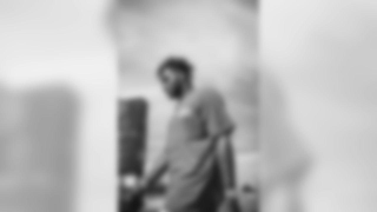 E_SNY_7318