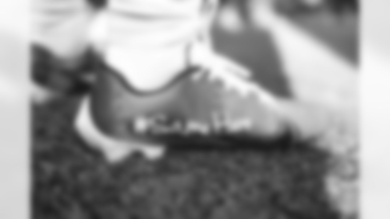 E_SA102403