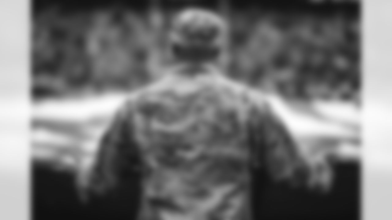E_SNY_1714