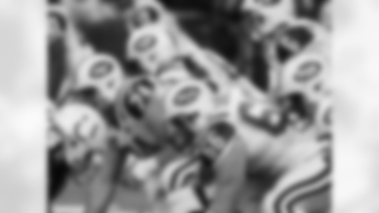 2009 Week 16 Jets at Colts Photos