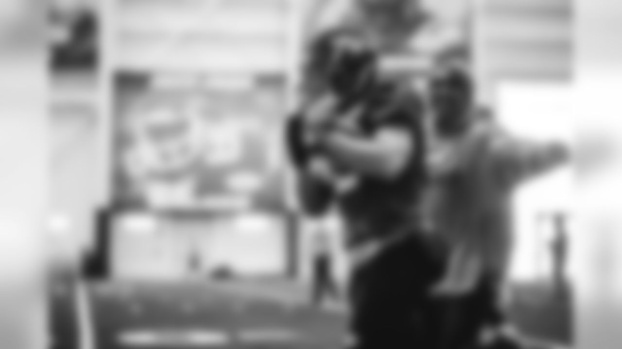 E_SNY_4211