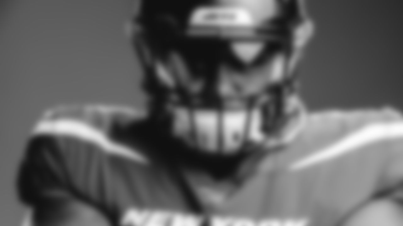 64 Trevon Sanders, DL