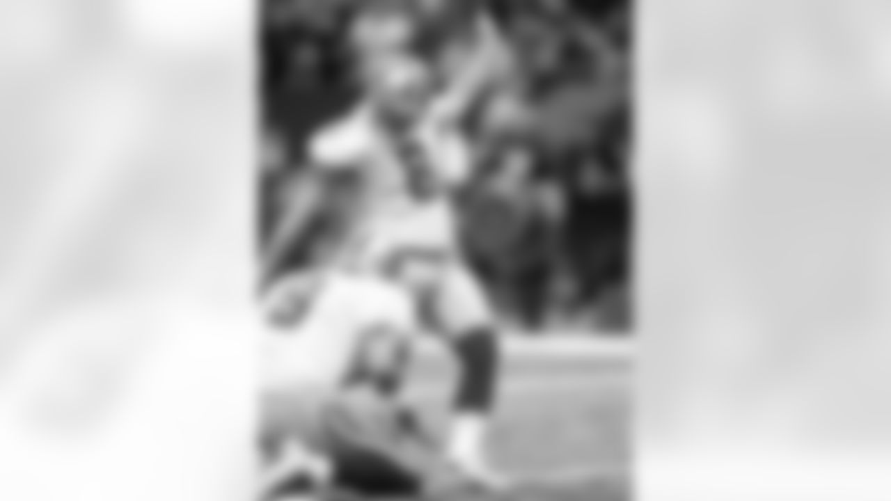 K Nick Folk Photos